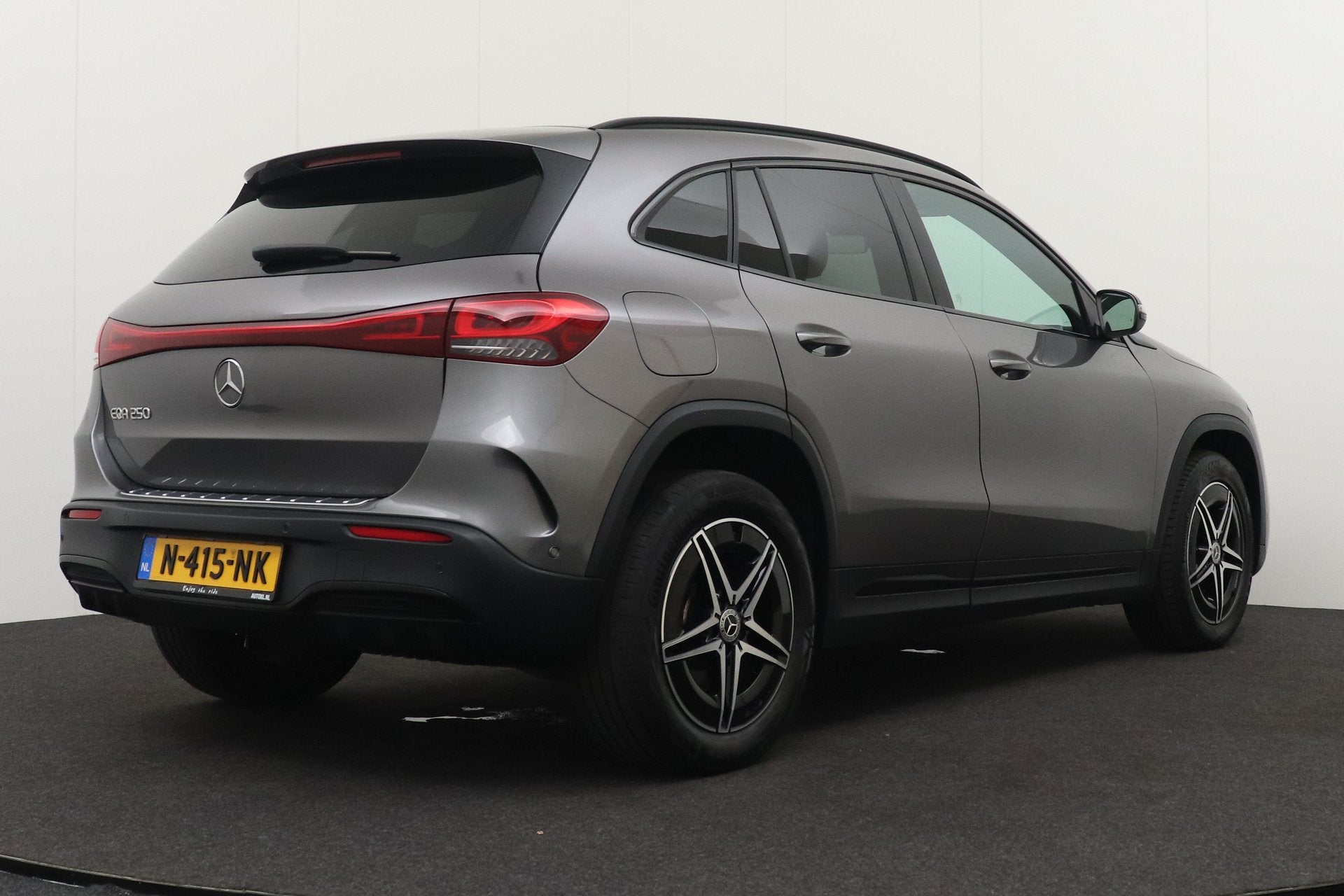 Mercedes-Benz EQA 250 AMG Night-Pack 67 kWh (95%SOH) Camera, Auto's, Gebruikt, 190 pk, SUV of Terreinwagen, Te koop