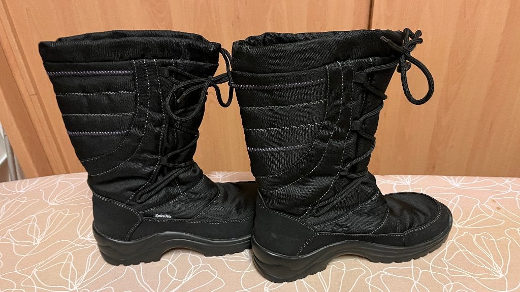 Snowboots dames maat 39 zwart, Zwart, Snowboots, Ophalen of Verzenden, Zo goed als nieuw