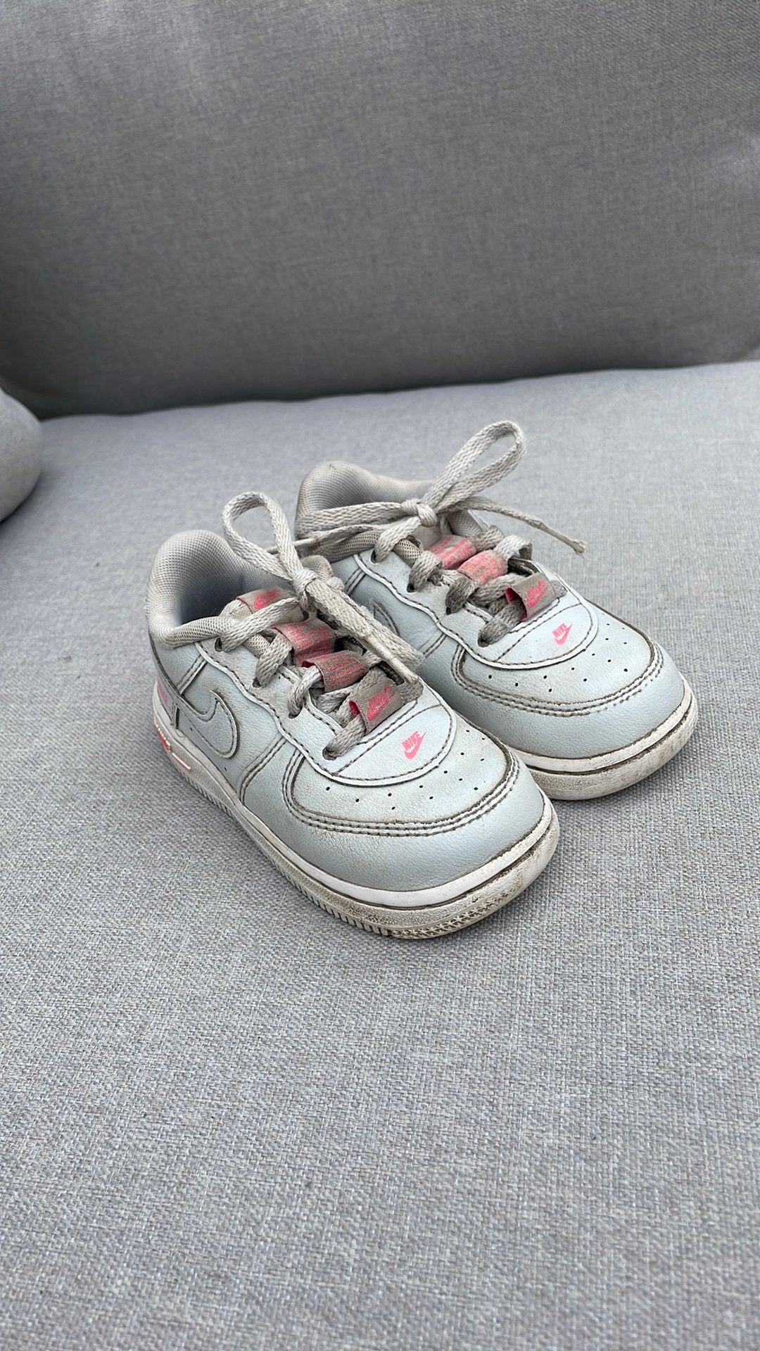 Nike meisjes sneakers, Meisje, Sportschoenen, Ophalen of Verzenden, Zo goed als nieuw