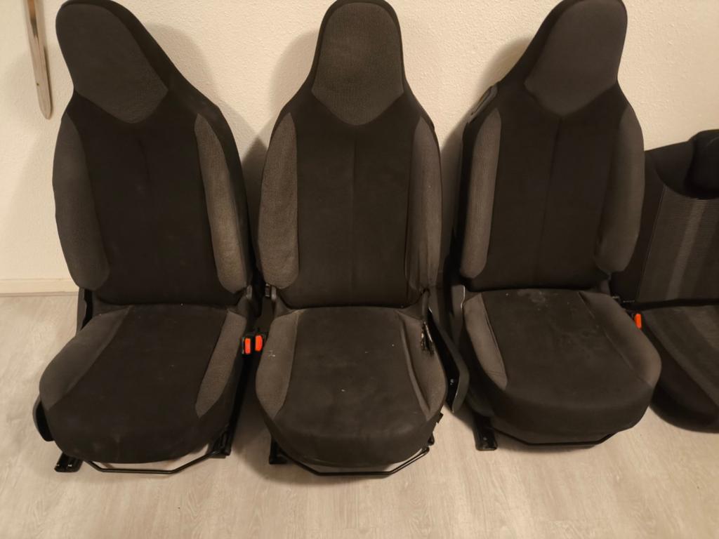 Stoelen en bank voor Citroen C1 Peugeot 108 Aygo x 2014-2022, Auto-onderdelen, Interieur en Bekleding, Ophalen of Verzenden, Peugeot