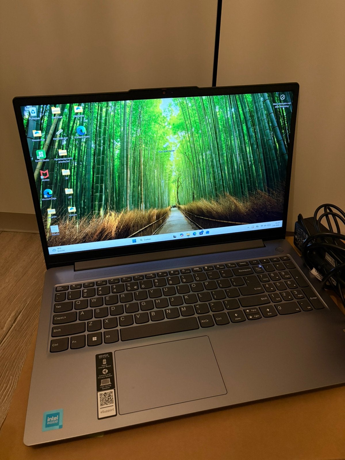 Lenovo ideapad slim 3, Ophalen of Verzenden, Zo goed als nieuw