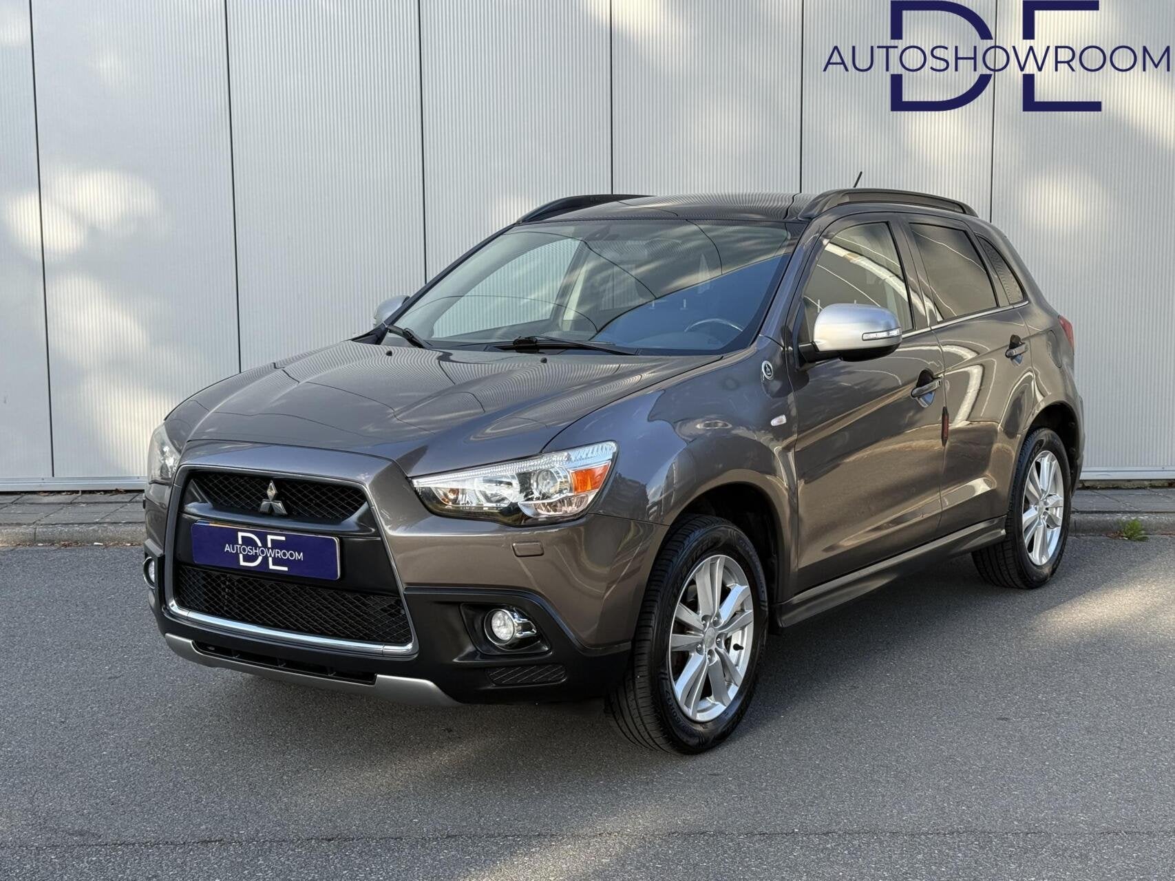 Mitsubishi ASX 1.6 Intense ClearTec | Panoramadak | Trekhaak, Voorwielaandrijving, Euro 5, Stof, 4 cilinders