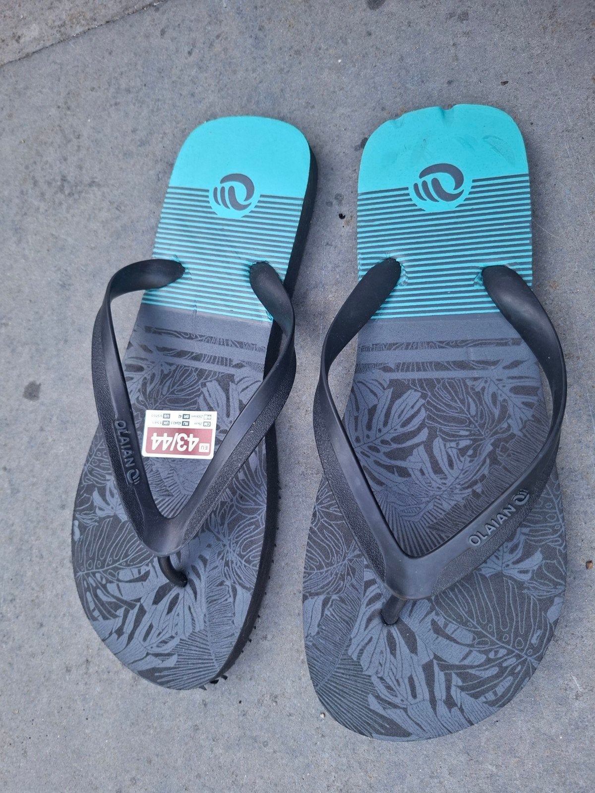 Olaian slippers maat 43/44 - Nieuw, Slippers, Overige kleuren, Olaian, Nieuw