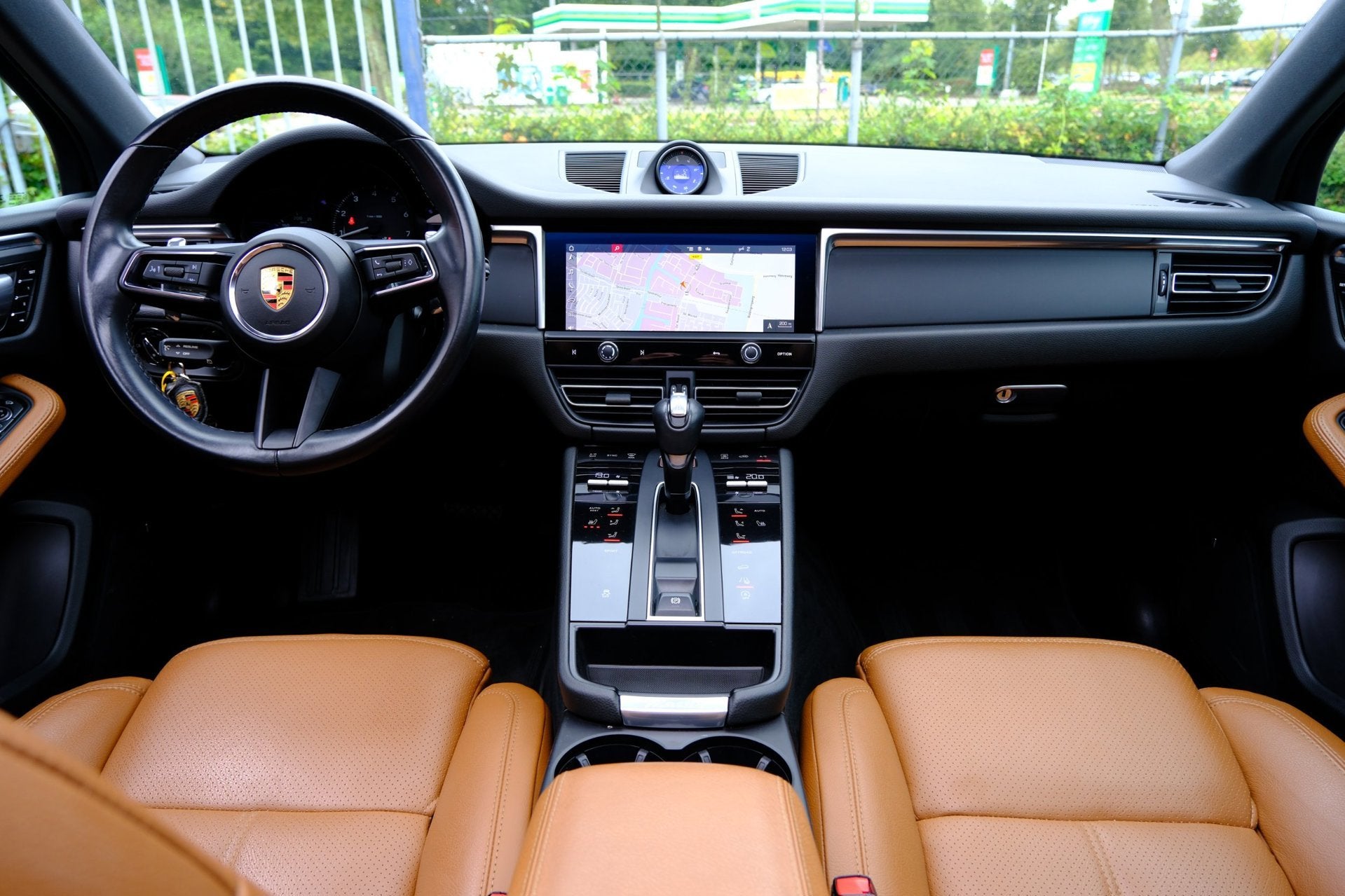 Foto 13 van Porsche Macan 2.0 AWD Aut. Pano|Leder|BOSE|Cam|20"LMV