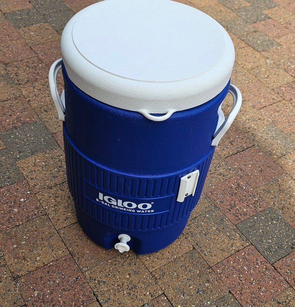 igloo drinkwater gallon met tapkraantje,, Ophalen, Zo goed als nieuw, Koelbox, Koelelement