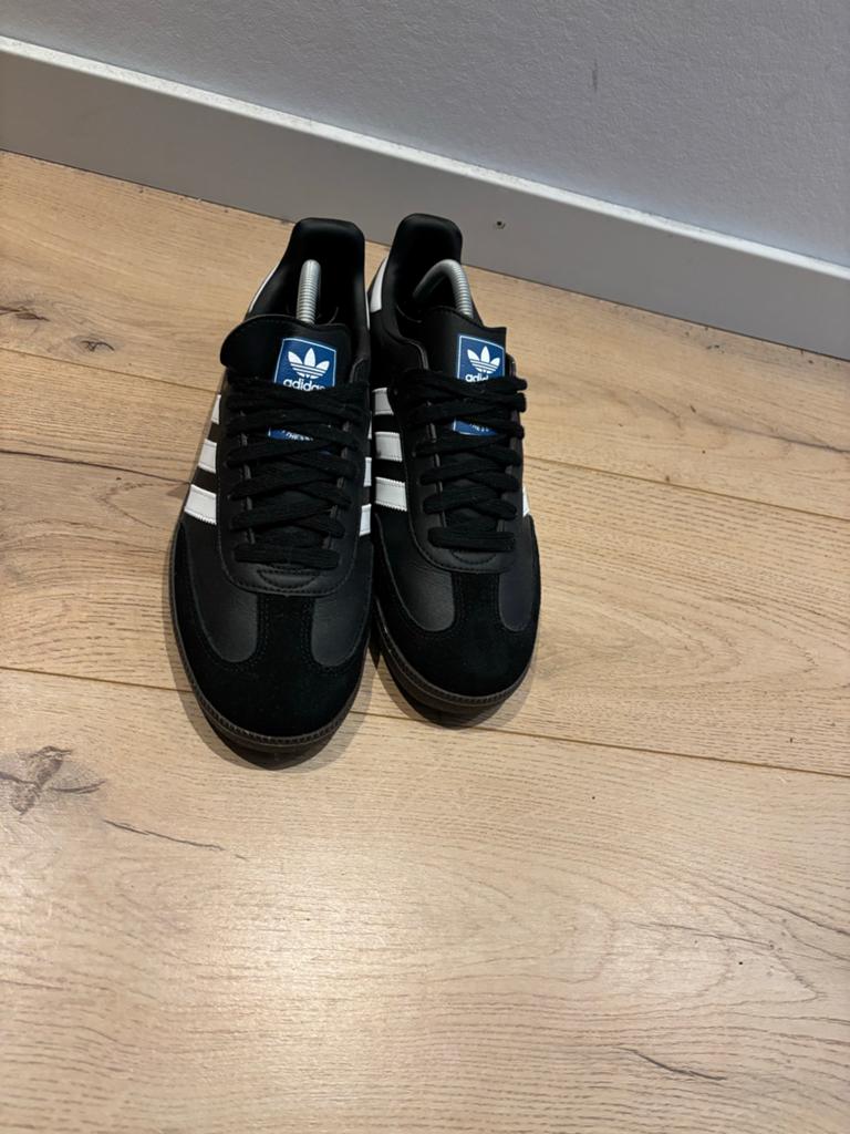 Adidas Samba sneakers - Nieuwe staat, maat 42, Ophalen of Verzenden, Nieuw, Zwart, Sneakers of Gympen