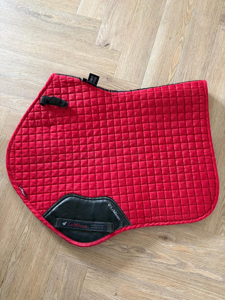 Le Mieux dekje Full, Full (L), Rood, Ophalen of Verzenden, Zo goed als nieuw