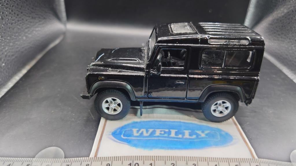 Welly Land Rover Defender - Zwart Diecast Modelauto, Hobby en Vrije tijd, Modelauto's | 1:43, Ophalen of Verzenden, Gebruikt, Auto