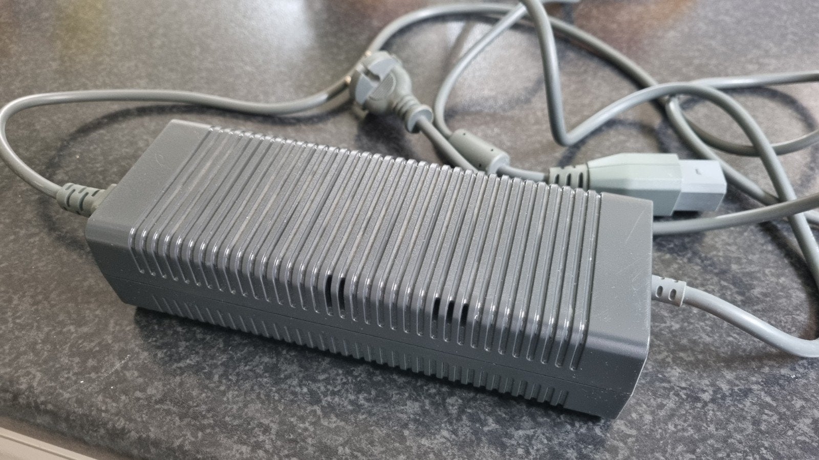 Xbox 360 Voeding + HDMI kabel Origineel, Spelcomputers en Games, Spelcomputers | Xbox | Accessoires, Ophalen of Verzenden, Zo goed als nieuw