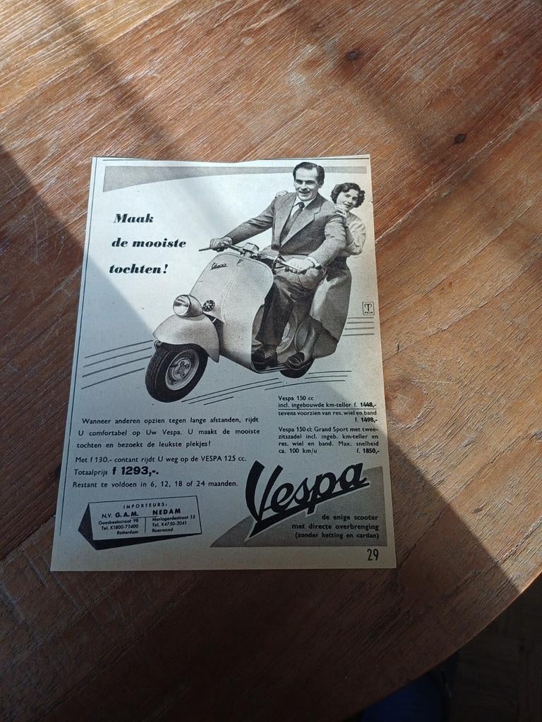 Advertentie van Vespa scooter tochten 1955, Verzamelen, Ophalen of Verzenden, Zo goed als nieuw, Kwartet(ten)
