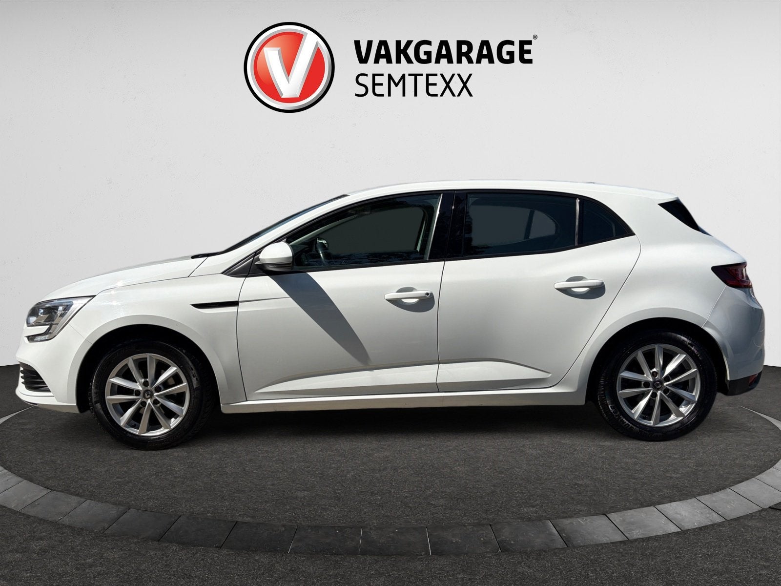 Renault Mégane 1.2 TCe Life | All-Season | Clima | Cruise |, Voorwielaandrijving, Gebruikt, Euro 6, 4 cilinders