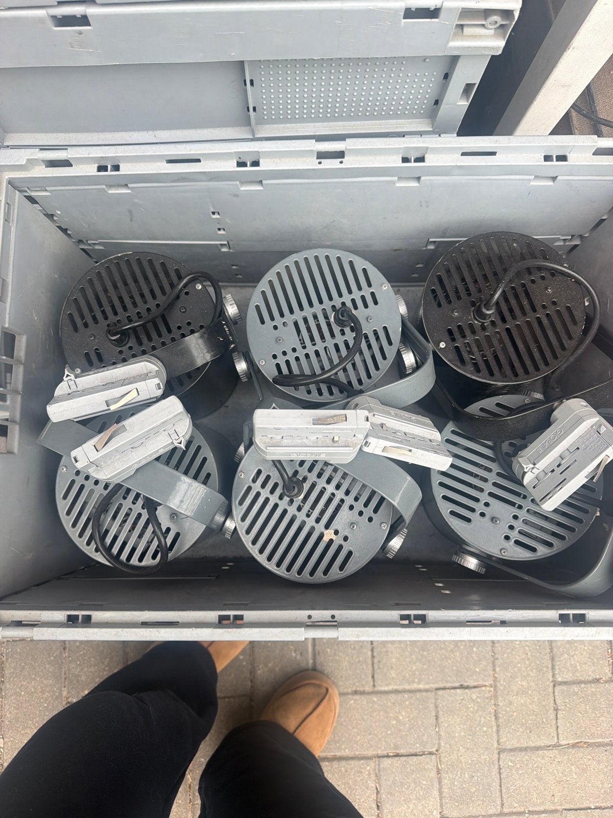 6 lampen per doos / totaal 50 lampen - Grijs  - Zwart, Ophalen, Halogeen, Gebruikt, GU10