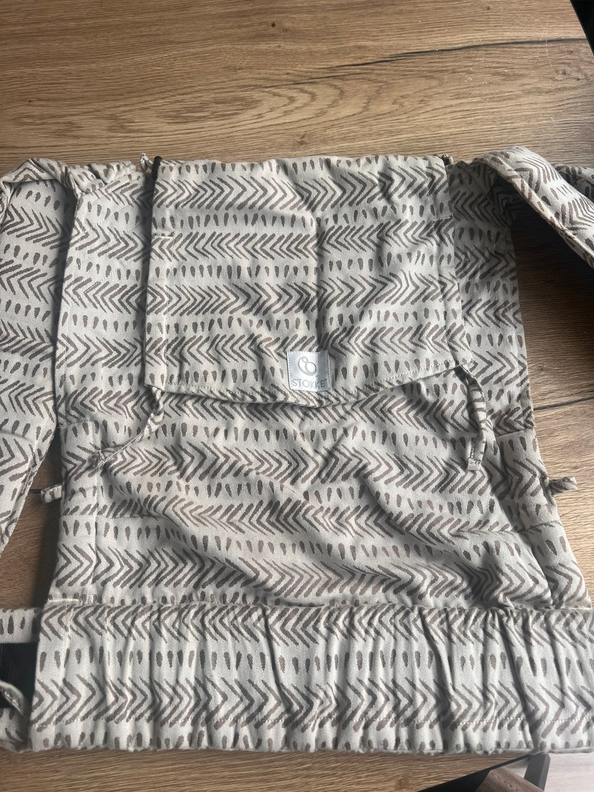 Stokke Limas Draagzak Floral Beige - Nieuw & Ergonomisch, Nieuw, Buik, Rug of Zij, Draagzak, Ophalen
