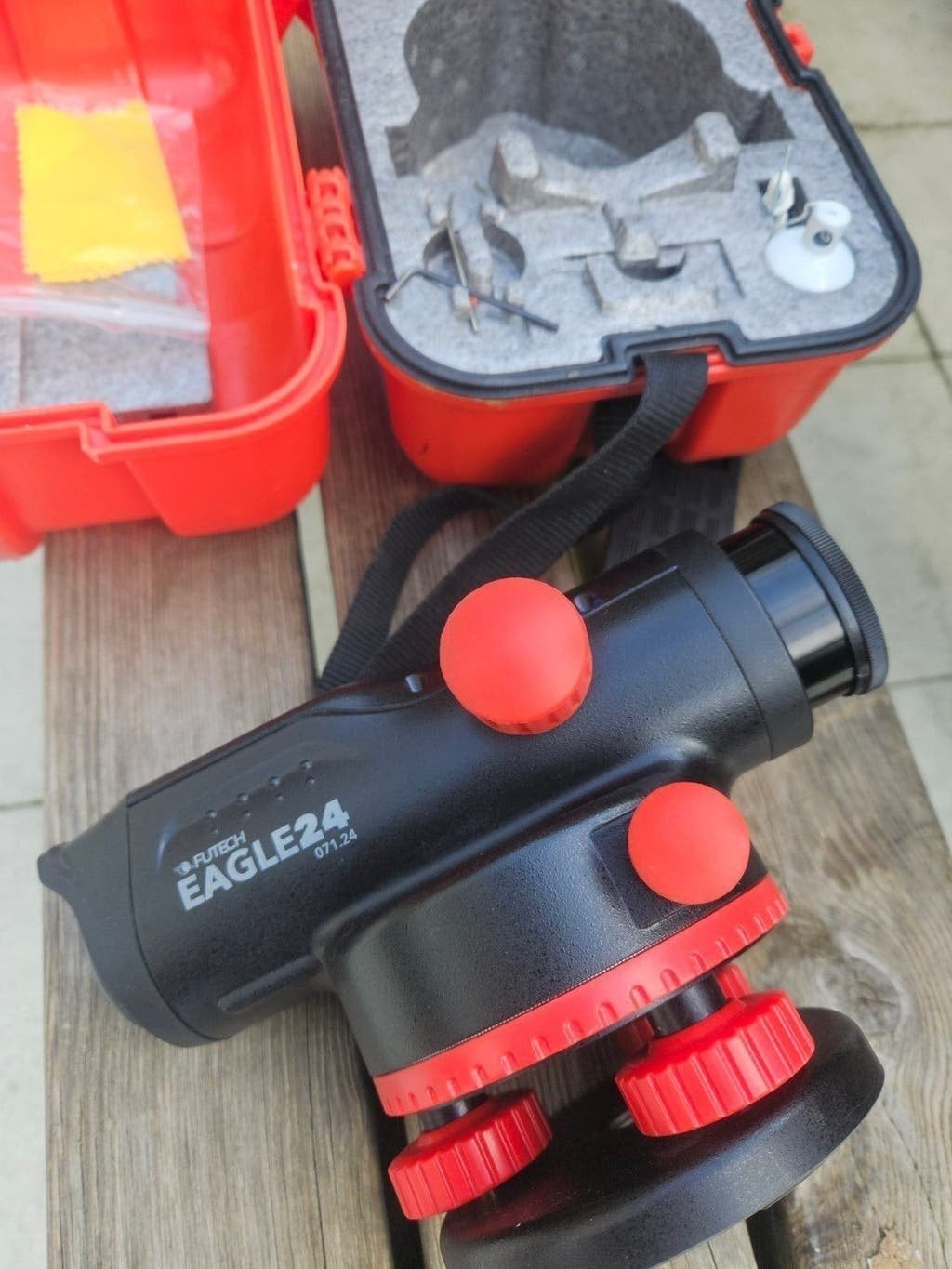 Futech Eagle 24 Afstandsmeter in nieuwe staat in doos., Ophalen of Verzenden, Nieuw