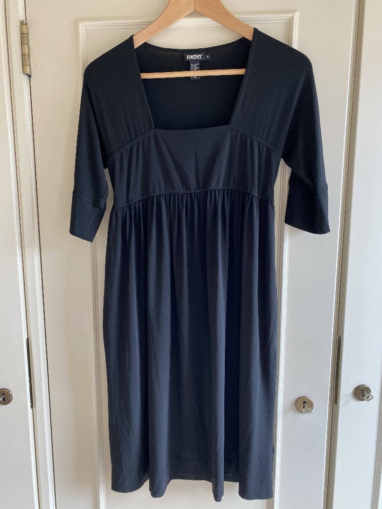 DKNY jurk zwart maat M, Maat 38/40 (M), Zwart, Ophalen of Verzenden, Zo goed als nieuw