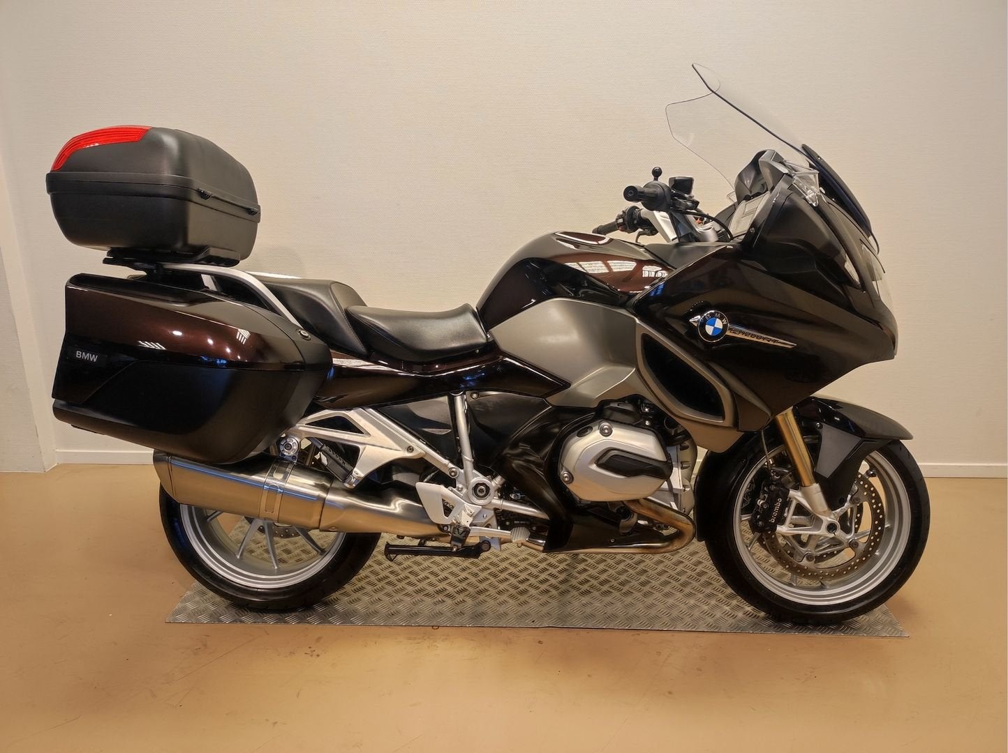 BMW R 1200 RT ABS (bj 2014), 2 cilinders, Motorrijbewijs A, Bedrijf, Meer dan 35 kW