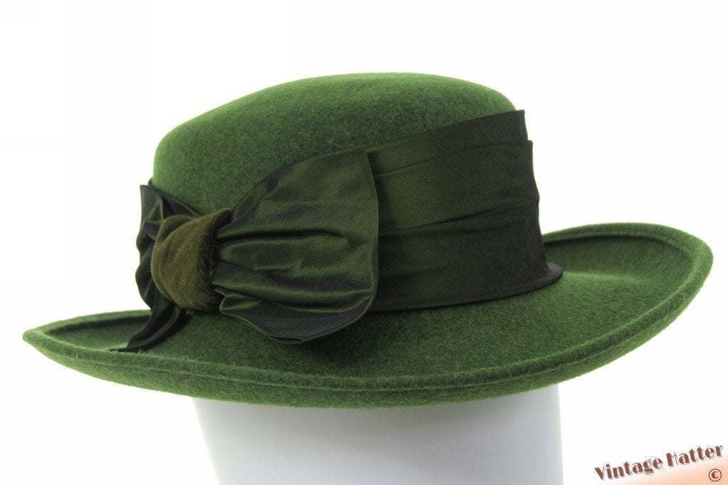Vintage Dameshoed Borsalino gemengd groen wolvilt 57, 56 of 57 cm (M, 7 of 7⅛ inch), Hoed, Zo goed als nieuw, Borsalino