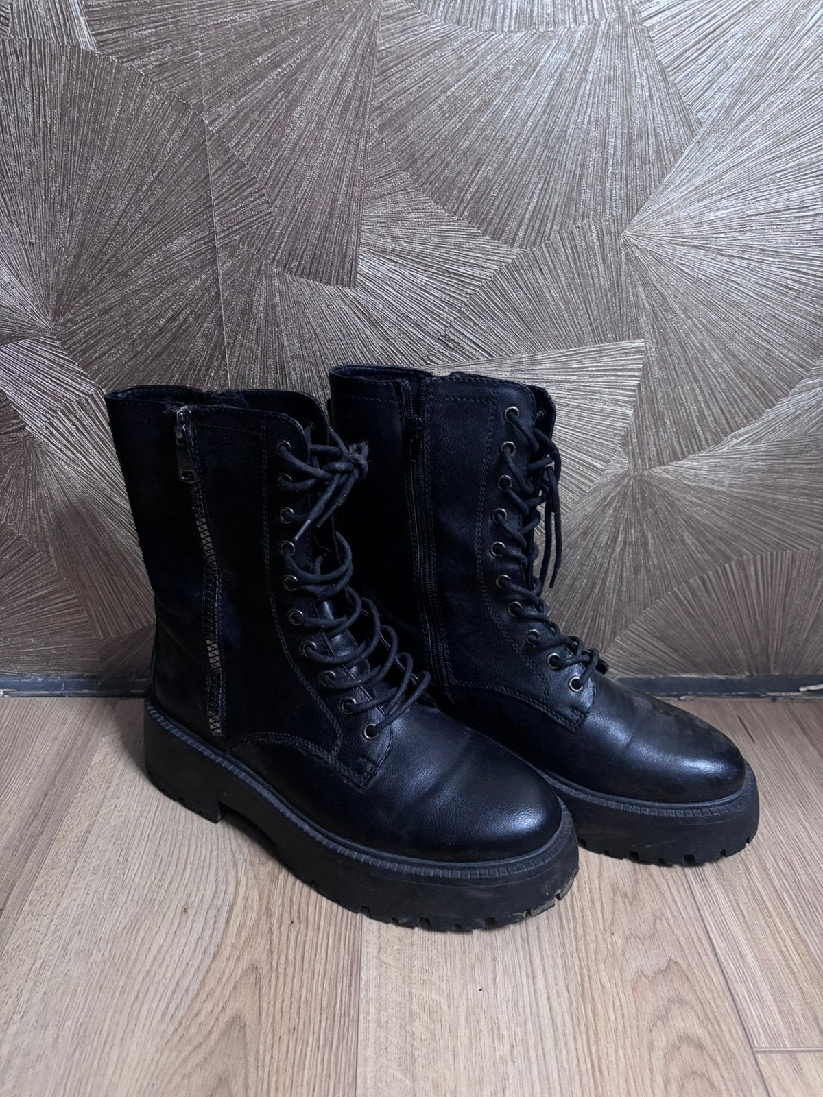 Dames laars, Kleding | Dames, Schoenen, Ophalen of Verzenden, Zo goed als nieuw, Zwart, Hoge laarzen