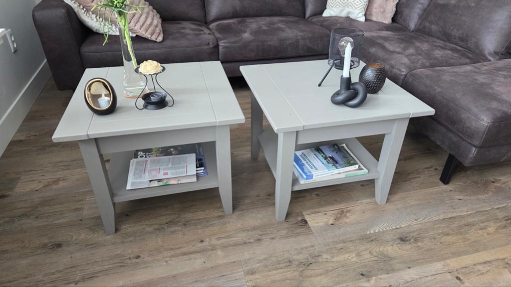 Set van 2 grijze bijzettafels met opbergruimte, Minder dan 50 cm, Gebruikt, Vierkant, Minder dan 50 cm