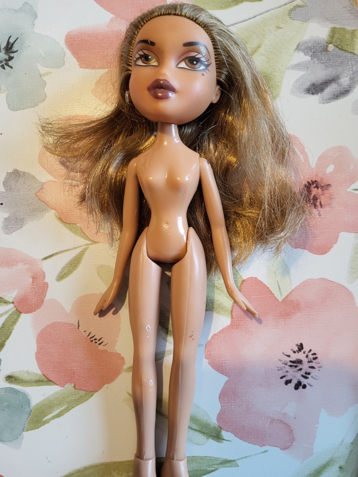 BRATZ Yasmin Funk N Glow, Verzamelen, Verzenden, Zo goed als nieuw, Pop