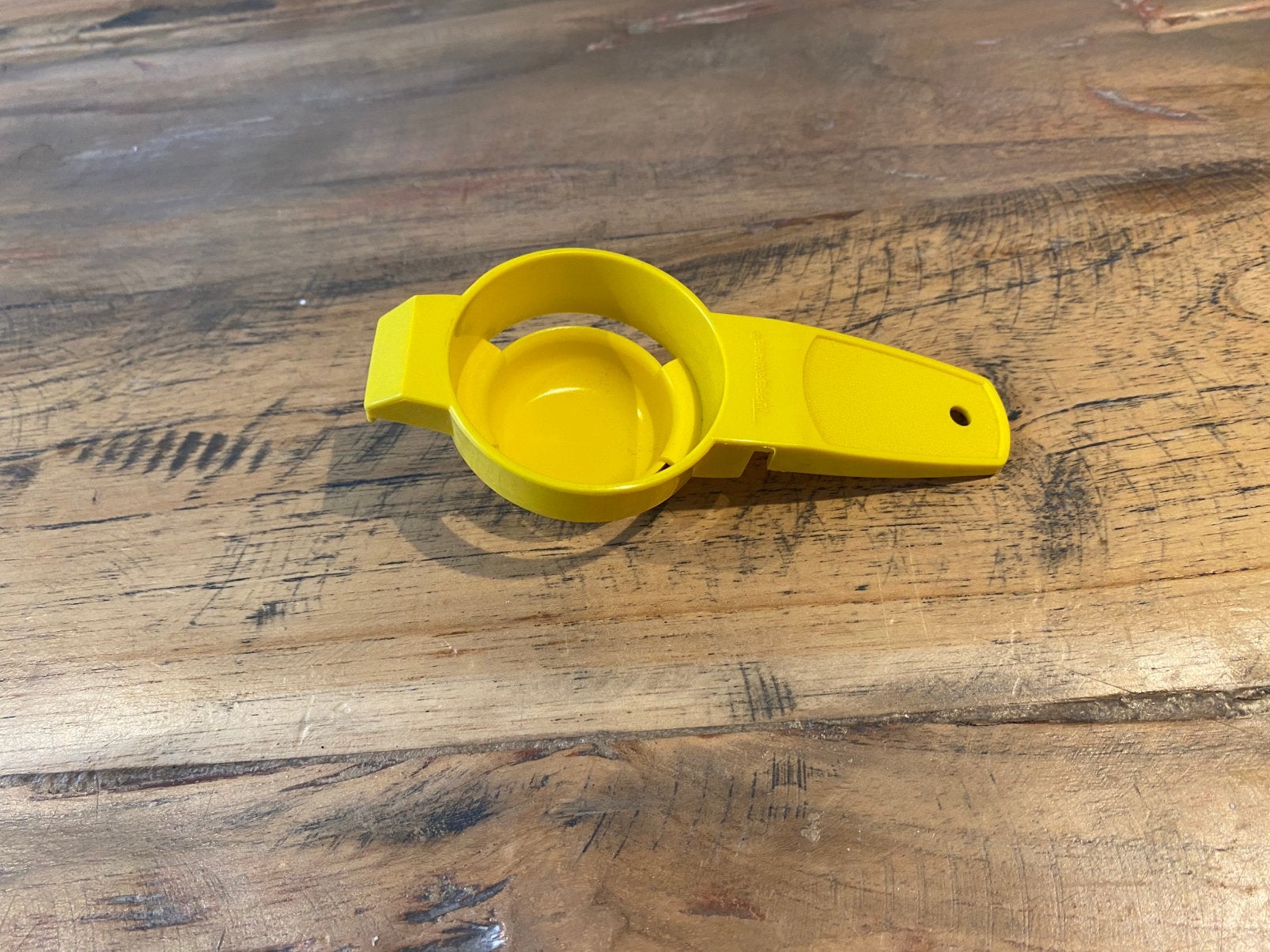 Tupperware ei schijder, Ophalen of Verzenden, Geel, Overige typen