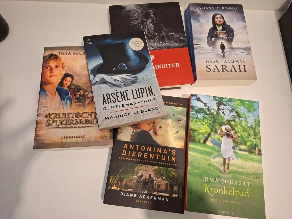 Diverse boeken: Antonina's Dierentuin, Arsene Lupin, etc., Ophalen of Verzenden, Gelezen, Diverse
