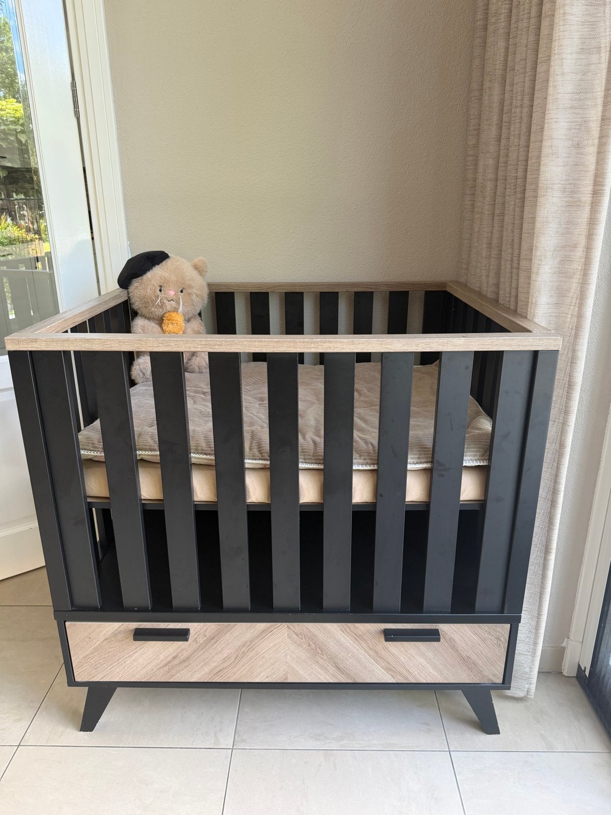 Interbaby Box Lancaster Zwart/Hout met Lade, Ophalen, Zo goed als nieuw, Rechthoekig, In hoogte verstelbaar