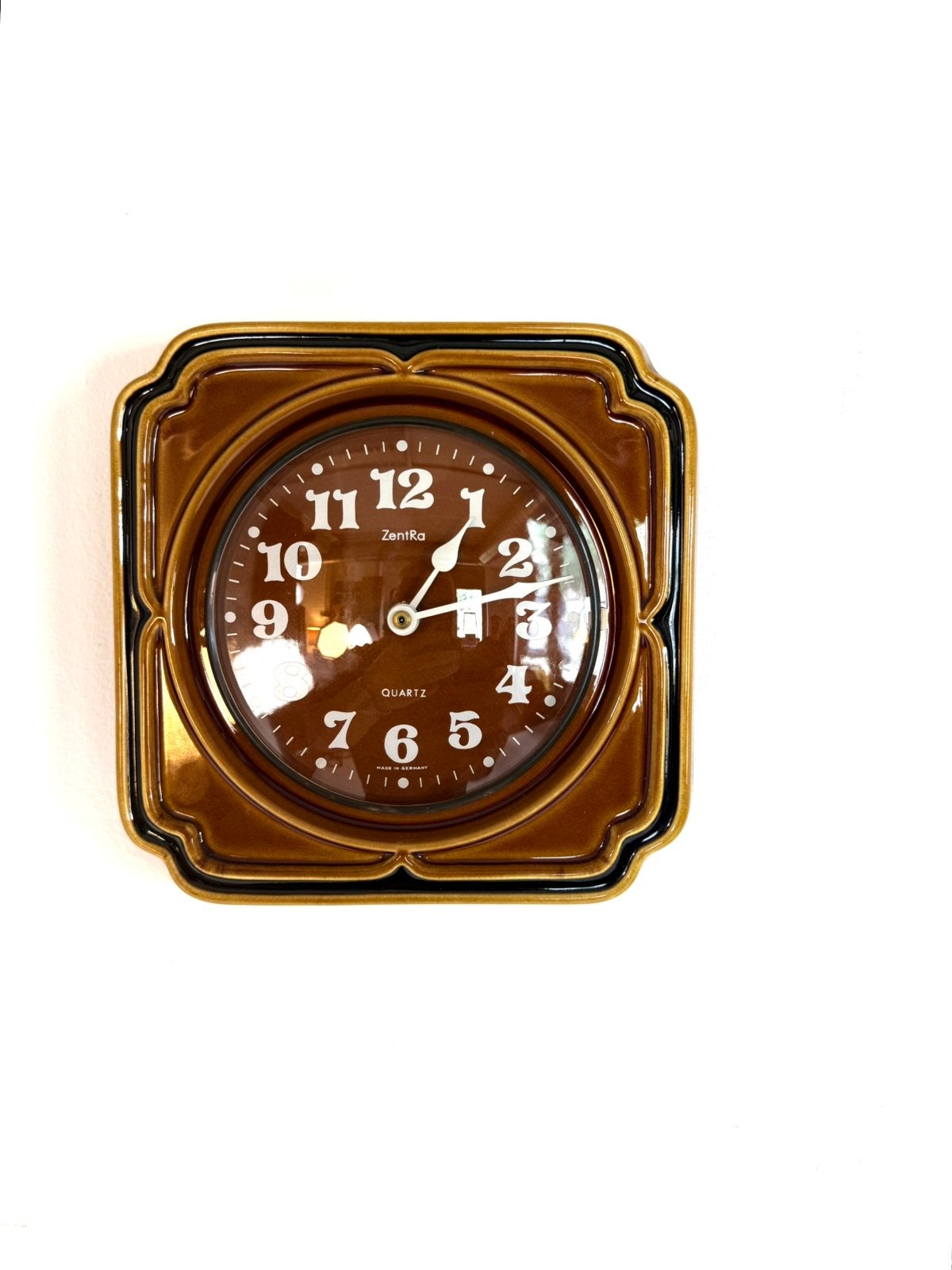 Vintage keramieken Zentra wandklok ‘70, Huis en Inrichting, Woonaccessoires | Klokken, Wandklok, Ophalen of Verzenden, Zo goed als nieuw