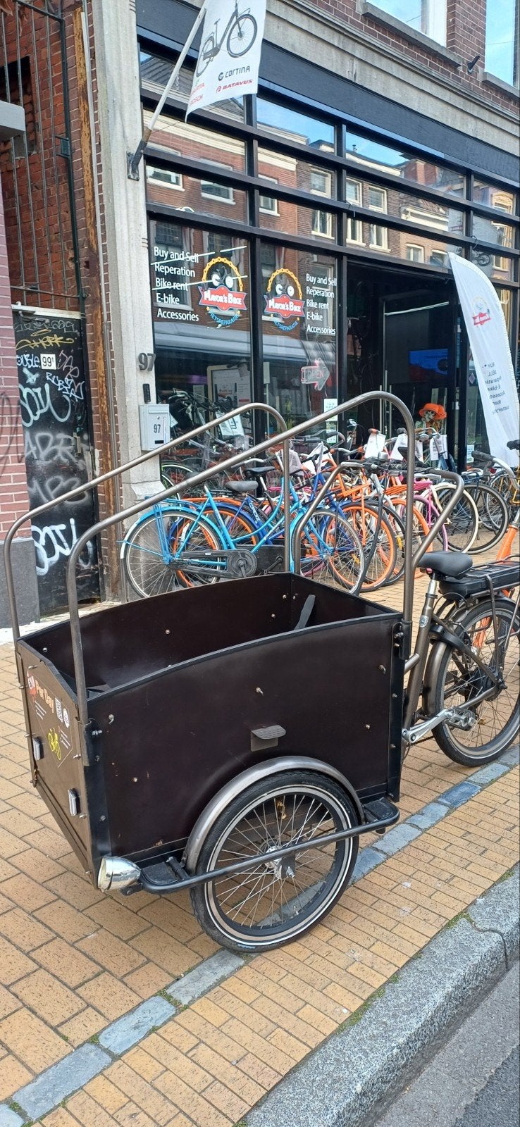 Elektrische Bakfiets Vogue een maand garantie, 4 kinderen of meer, Elektrisch, Zo goed als nieuw, Trommelrem