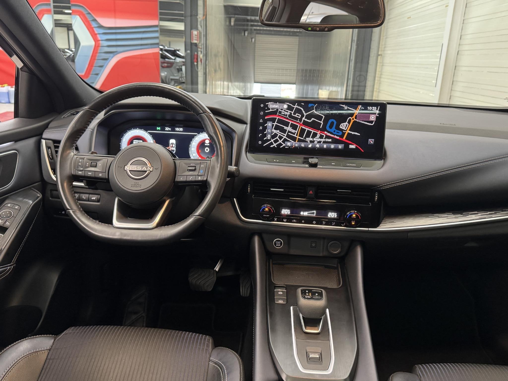 Nissan Qashqai 1.3 MHEV Xtronic Tekna / Nederlandse Auto / T, Auto's, Nissan, Euro 6, Leder en Stof, Zwart, Origineel Nederlands