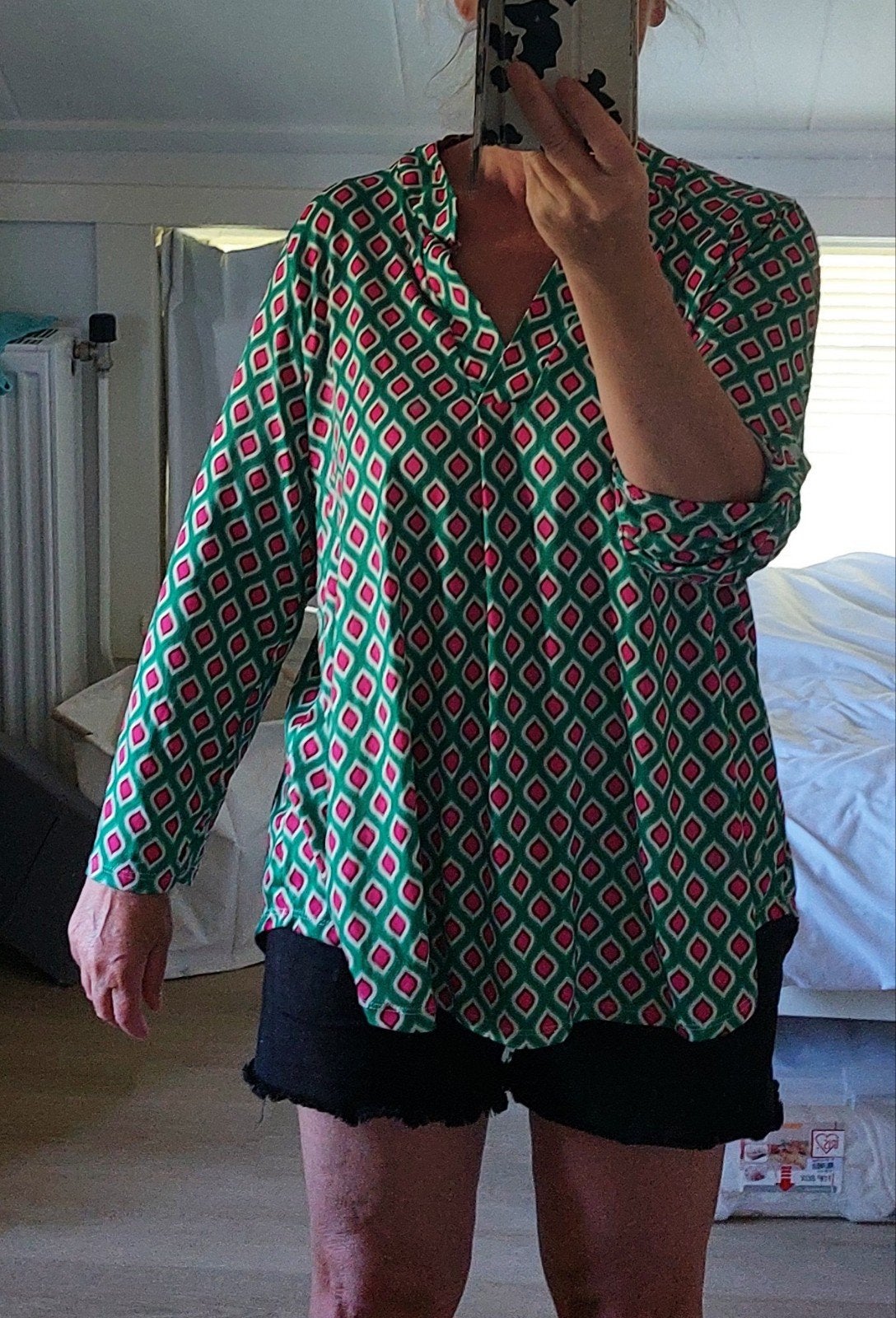 Retro travel shirt, mouwen kunnen worden opgeknoopt, Kleding | Dames, Blouses en Tunieken, Ophalen of Verzenden, Zo goed als nieuw