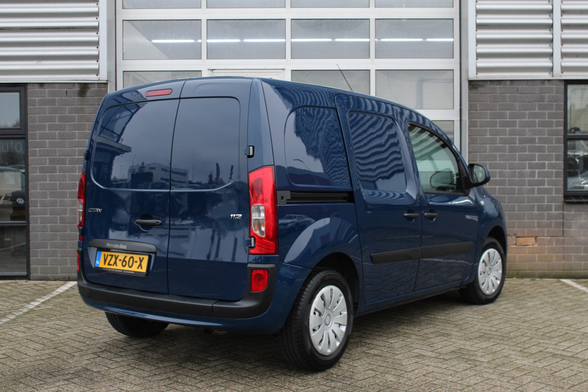 Mercedes-Benz Citan 112 BlueEFFICIENCY / Automaat / BTW / Ai, Auto's, Gebruikt, 4 cilinders, Met garantie (alle), Blauw