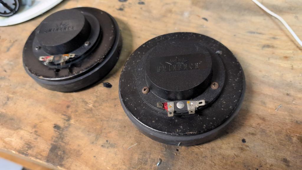 2x Eminence PSD 2002-16 drivers, Ophalen of Verzenden, Zo goed als nieuw, Front, Rear of Stereo speakers, Overige merken