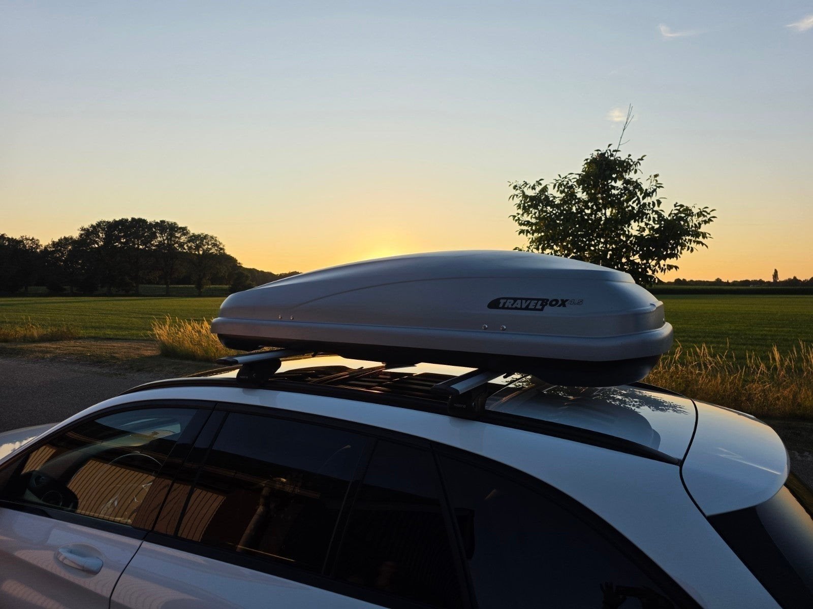 Travelbox 4.5 450 liter Dakkoffer, Auto diversen, Ophalen, Zo goed als nieuw
