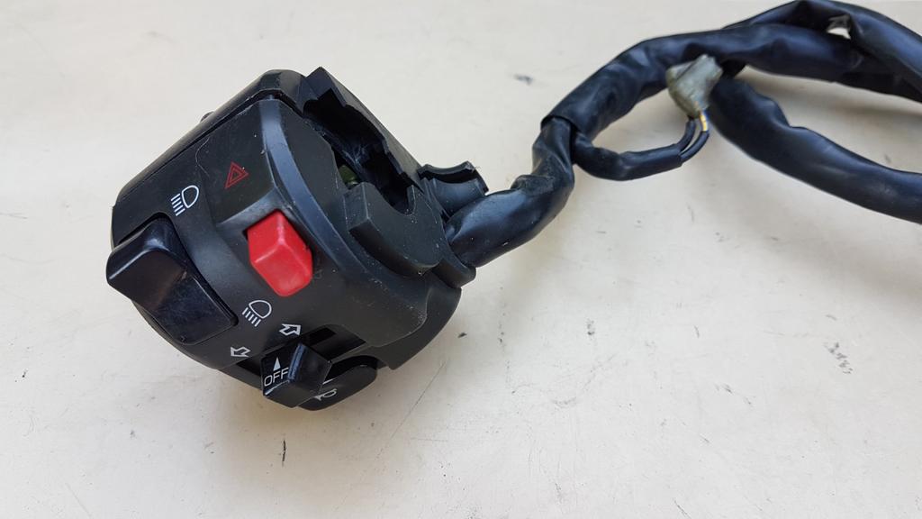 Yamaha R1 2004/2006 RN12 schakelaar links, Motoren, Ophalen of Verzenden
