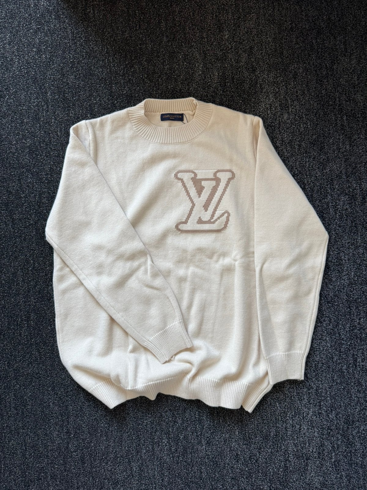 LÕÜ1S VYITTON sweater, Wit, Maat 46/48 (XL) of groter, Ophalen of Verzenden, Zo goed als nieuw