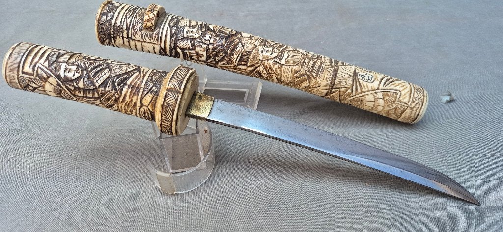 Tanto-Staal Been-Naga Atelier-Japan-Meiji periode(1868-1912), Wit, 40 cm, Wapen, Japan