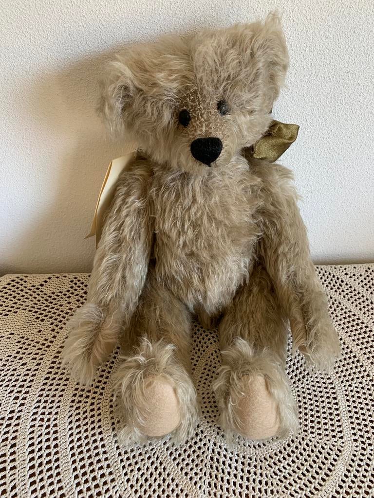 Mooie verzamel beer BOB Marie Zimmerman Vintage, Verzamelen, Beren en Cherished Teddies, Ophalen of Verzenden, Zo goed als nieuw