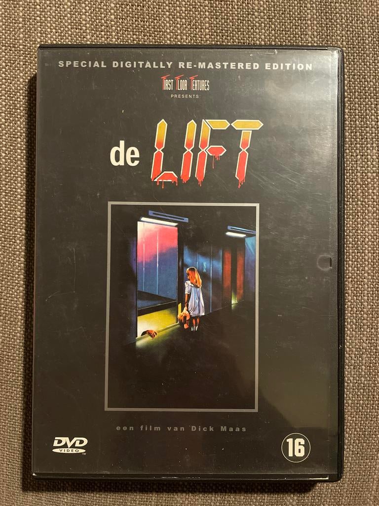 De Lift - dvd, Cd's en Dvd's, Dvd's | Thrillers en Misdaad, Zo goed als nieuw, Bovennatuurlijke thriller, Vanaf 16 jaar, Ophalen of Verzenden