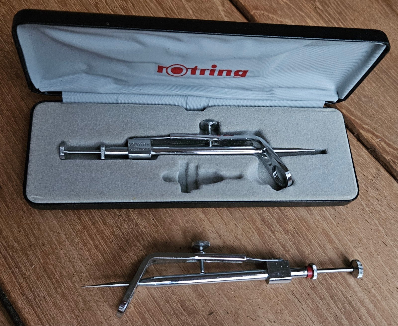 Rotring passers en tekenpennen, 1 met doosje, Ophalen of Verzenden, Gebruikt, Overige typen