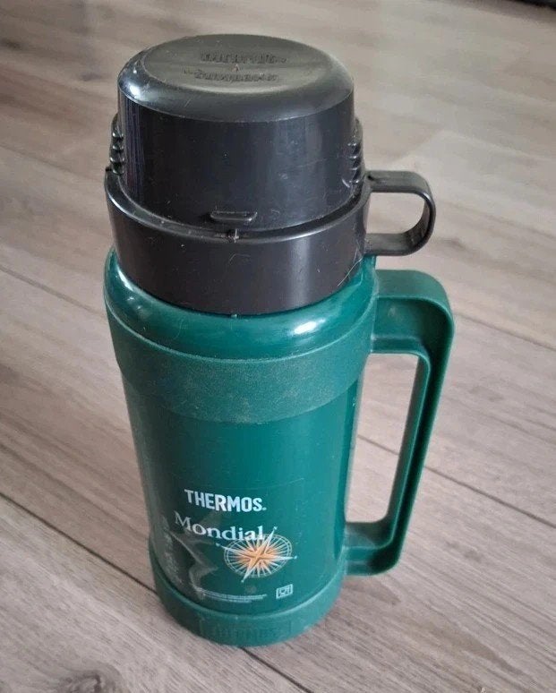 Thermos Mondial thermoskan groen 0,75L retro vintage, Huis en Inrichting, Keuken | Keukenbenodigdheden, Ophalen of Verzenden, Overige merken