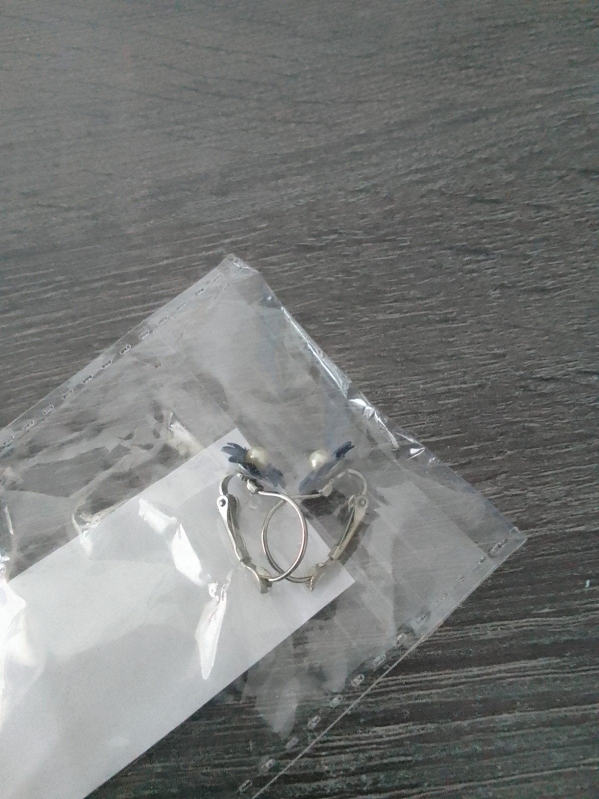 Elegante oorringen met blauwe bloem en parel, Ophalen, Overige materialen, Hangers, Blauw