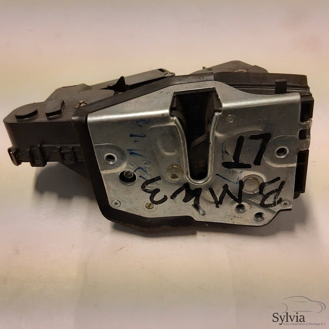 Deurslot (EU) links achter binnenzijde deur BMW 3 serie E46, Gebruikt, -, -, Ophalen of Verzenden