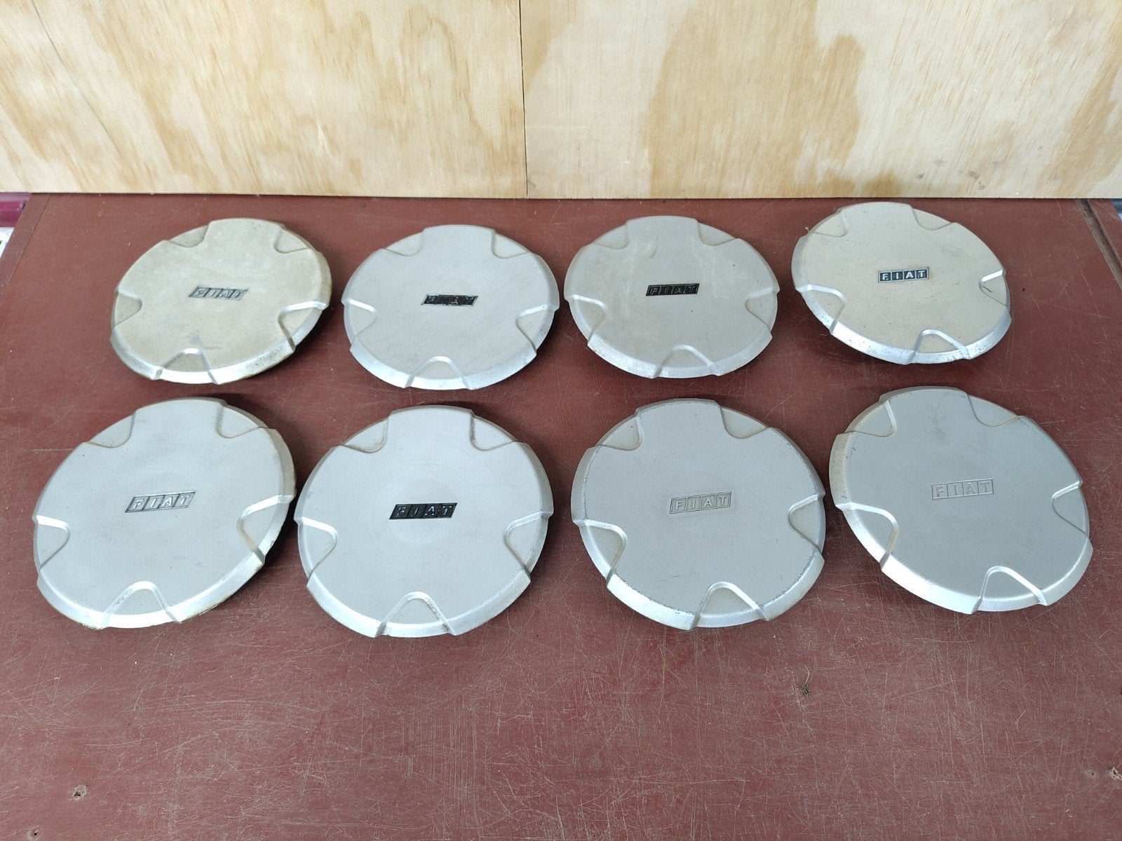 Fiat Panda wieldoppen - Set van 8, Auto diversen, Wieldoppen, Ophalen of Verzenden, Gebruikt