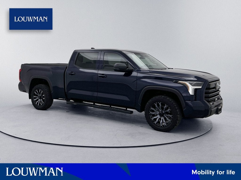 Toyota Tundra V6 SR5 Double Cab | Trekhaak | 3500 kg trekgew, Auto's, Automaat, 12 maanden, Stof, Gebruikt