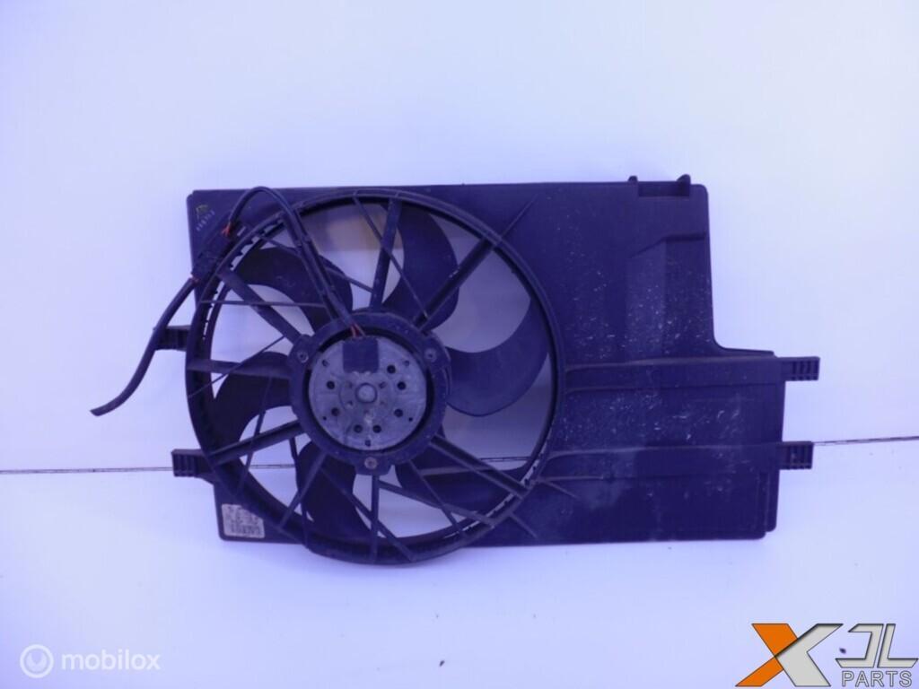 A-KLASSE W168 BENZINE KOELVENTILATOR AIRCO A1685000193, Auto-onderdelen, Gebruikt, Mercedes-Benz, Ophalen of Verzenden, Mercedes-Benz