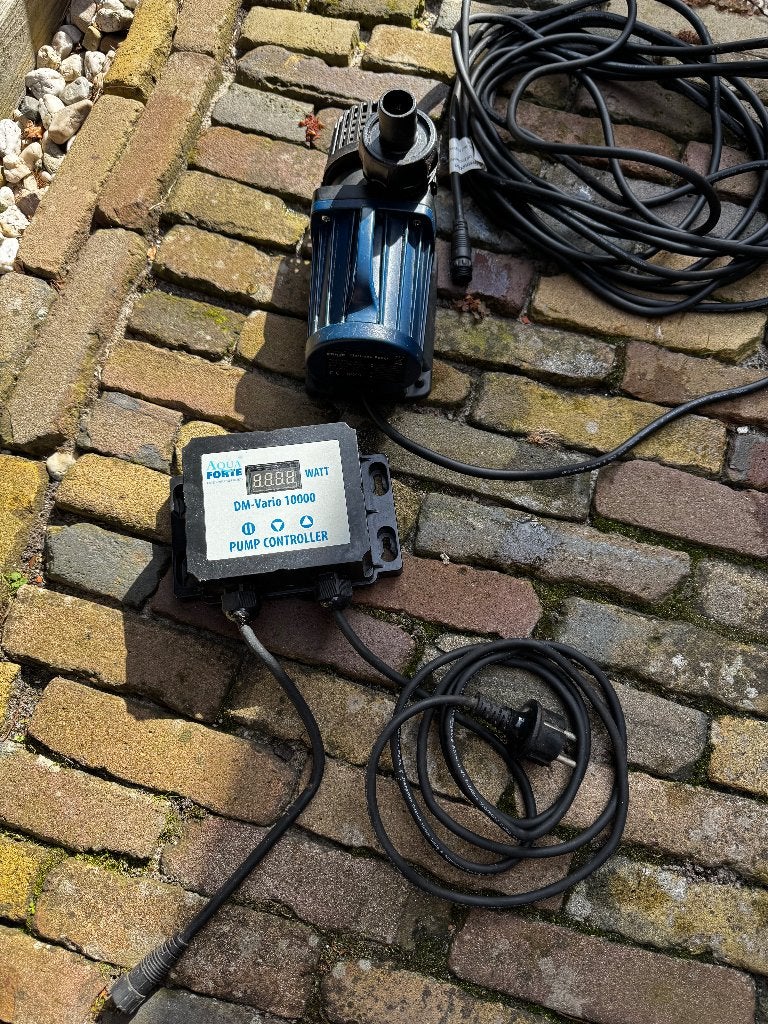 AquaForte DM Vario 10000 vijverpomp + controller 10m kabel, Ophalen, Gebruikt, Vijverpomp