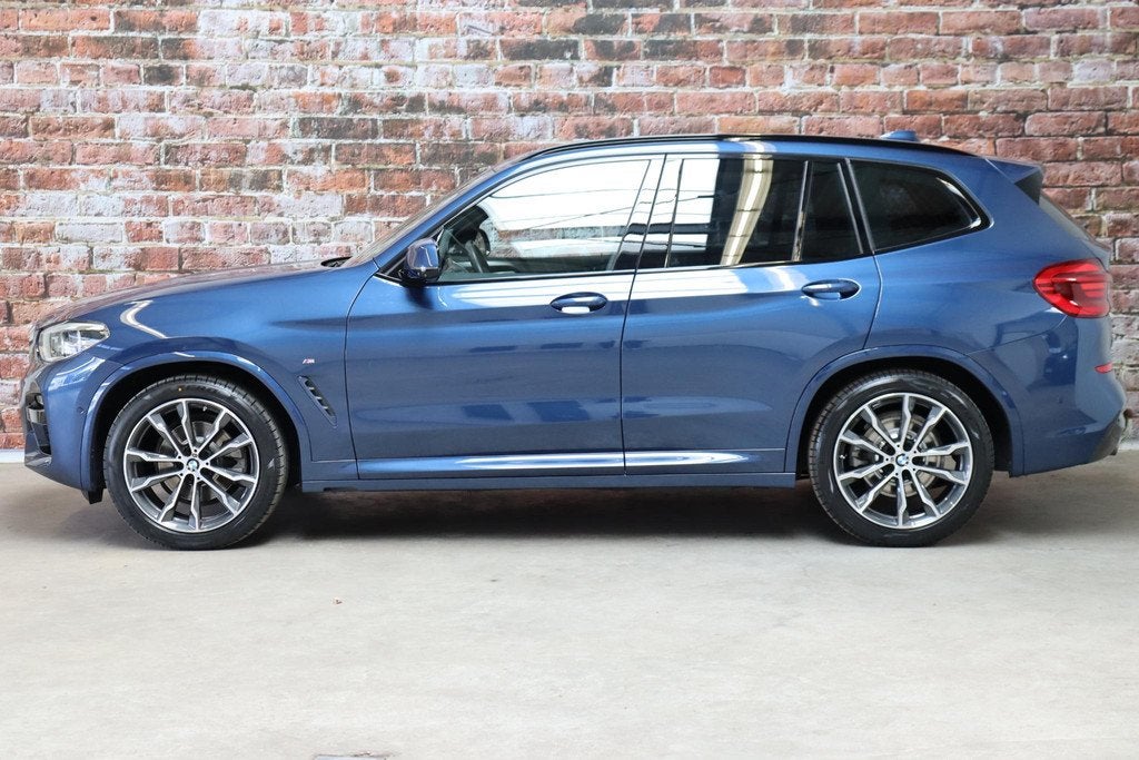 BMW X3 xDrive20i High Executive M Sport Pakket Automaat / Li, 1998 cc, Gebruikt, 4 cilinders, 2000 kg