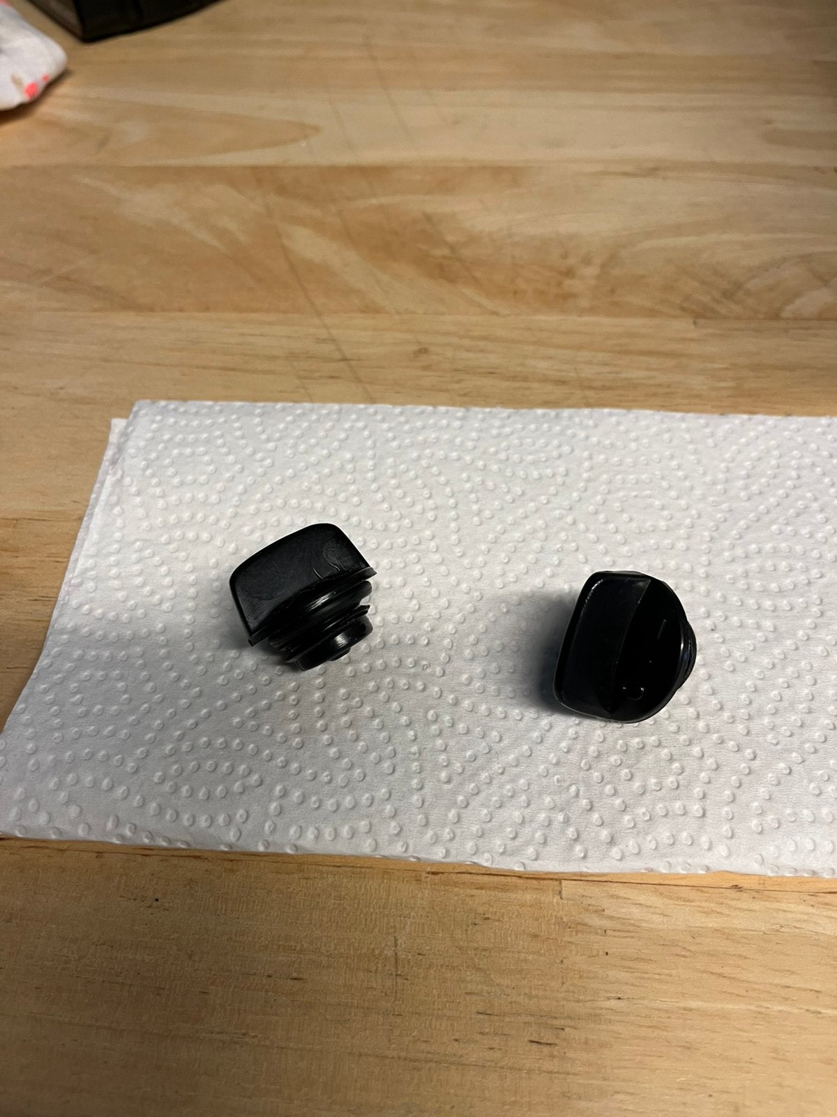 2 nieuwe olie vuldop honda mb 5/8, Ophalen of Verzenden, Zo goed als nieuw, Overige typen, Overige merken