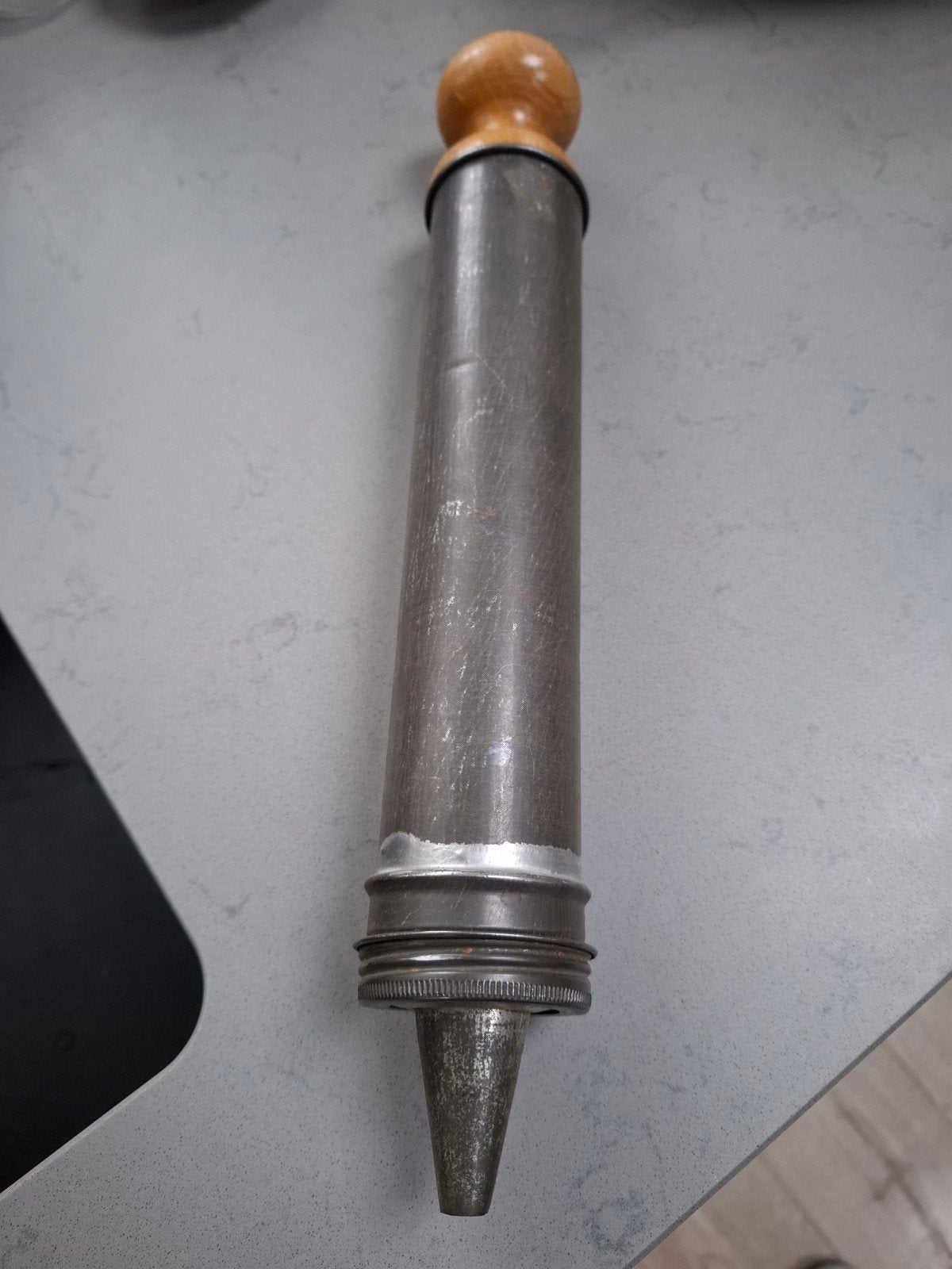 Vintage,Antieke Deeg/ Slagroomspuit met houten handvat, Ophalen of Verzenden